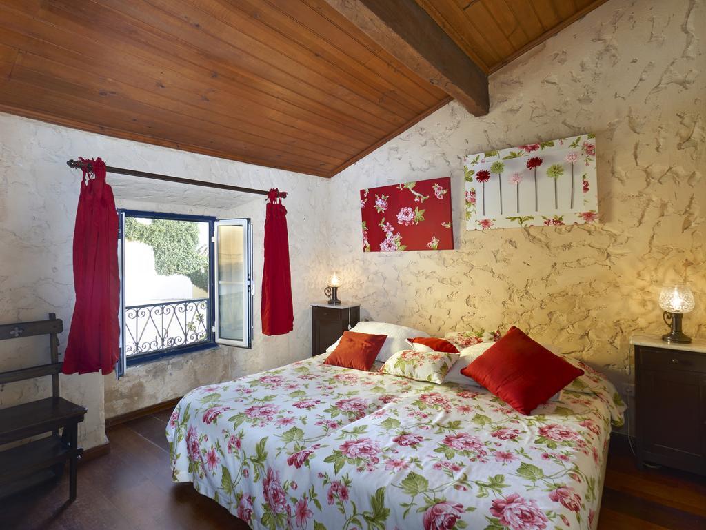 Quinta Do Campo Guest House นาซาเร ภายนอก รูปภาพ